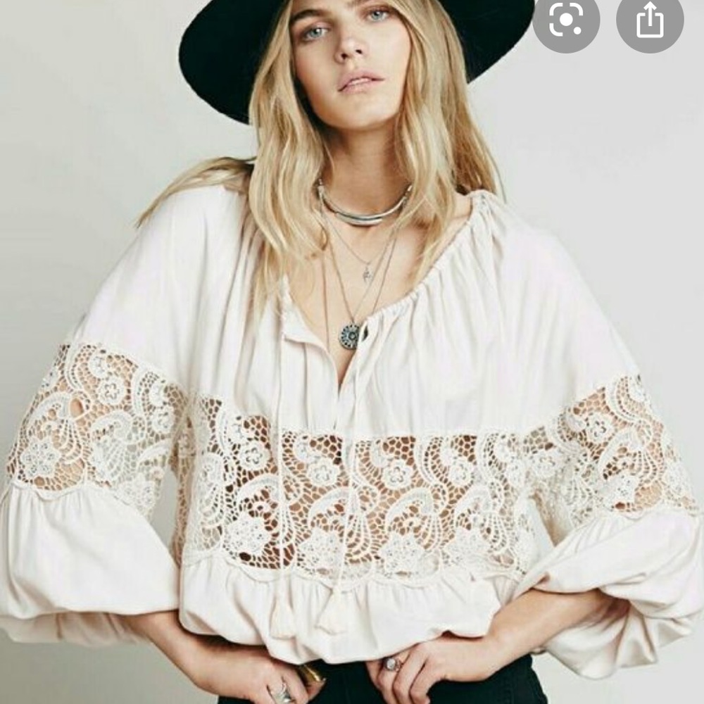 ❤️ Free People ™️  Crochet Peasant Top
